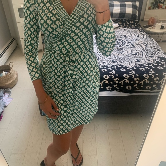 Banana republic green morrocan print wrap dress size a - Picture 1 of 3